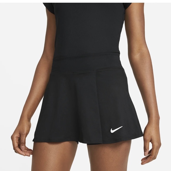 Nike Dresses & Skirts - Nike Black Tennis Skirt. Size: M (8-10)